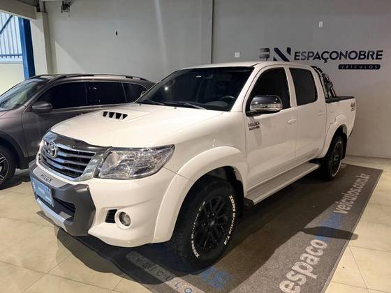 TOYOTA HILUX 3.0 SRV 4X4 CD 16V TURBO INTERCOOLER DIESEL 4P AUTOMÁTICO